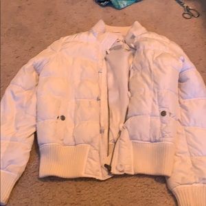 White puff jacket